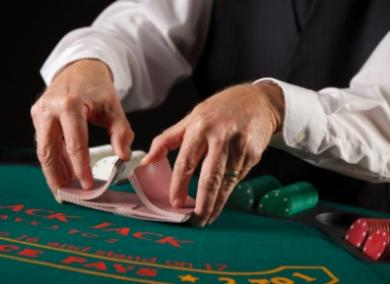 Online gambling enthusiasts rate the quality of games and playing experience