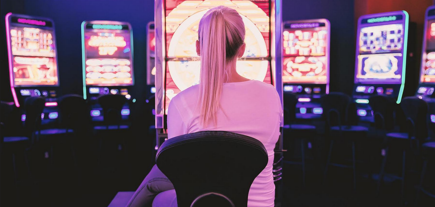 casino-customer.png