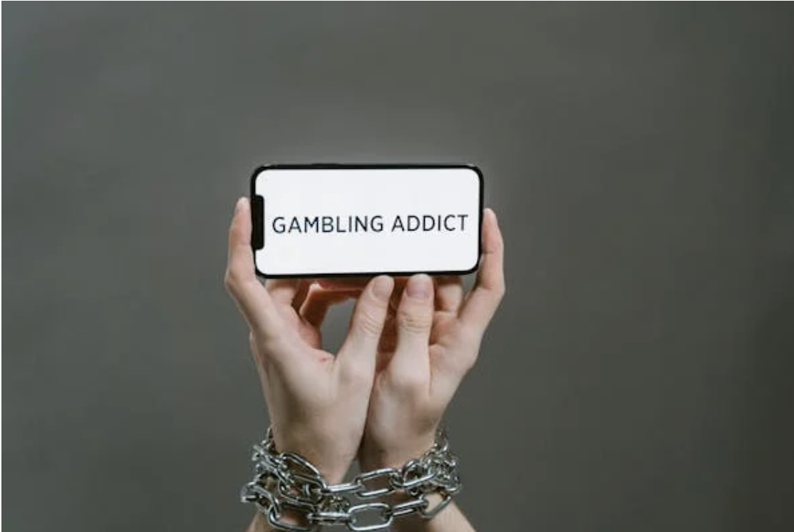 gambling-addict.png