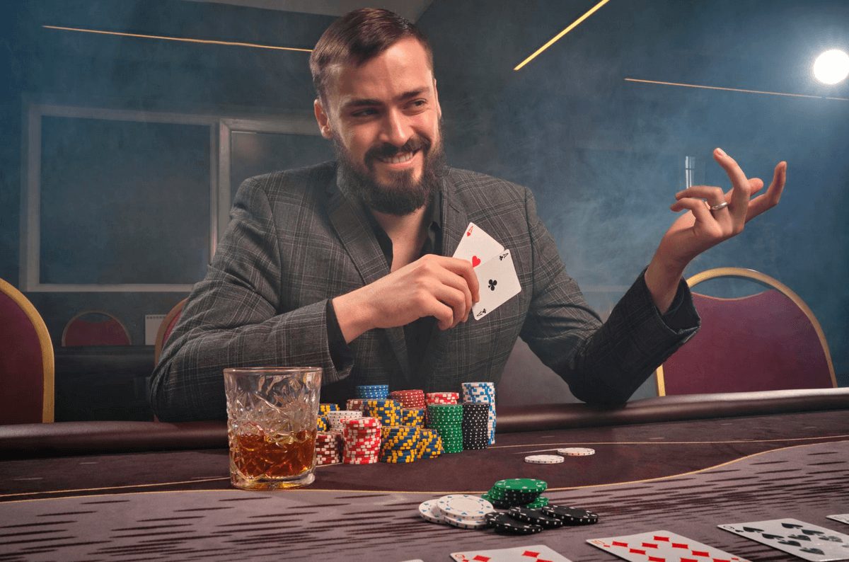 guy_gambling_drink(1).png