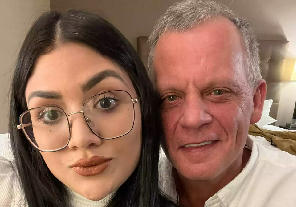 pacouple.png