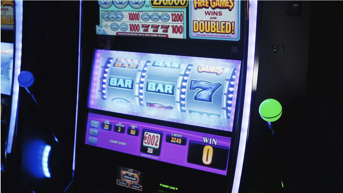 slot-machine-bar.png