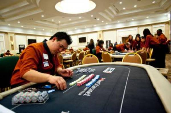 2010 North American Poker Tour Los Angeles 2010 North American Poker Tour Los Angeles