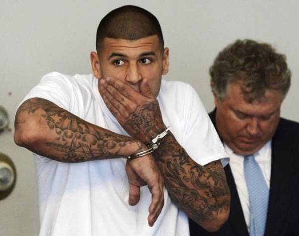 Aaron Hernandez’ Mom Helped Run Illegal Sports Betting Business