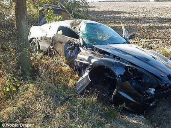 Arsenal Player Nicklas Bendtner Aston Martin Crash