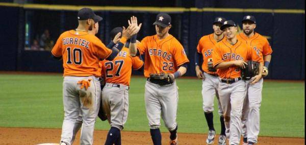 MLB Hot Betting Trends, Picks April 25 – Astros 10-1 vs. Right Handed Starters