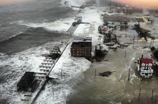 Hurricane Sandy Atlantic City Live Coverage