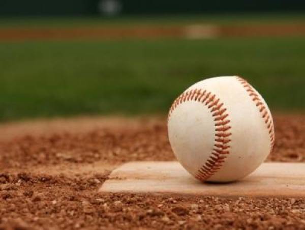 Betting Baseball – The Hot Sheet:  May 27 