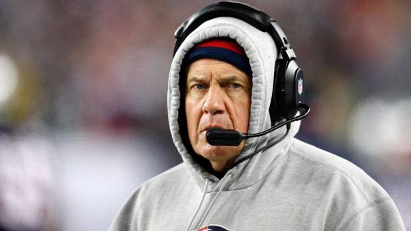 Bill Belichick Super Bowl Prop Bet: What Color Hoodie, Style Will He Wear