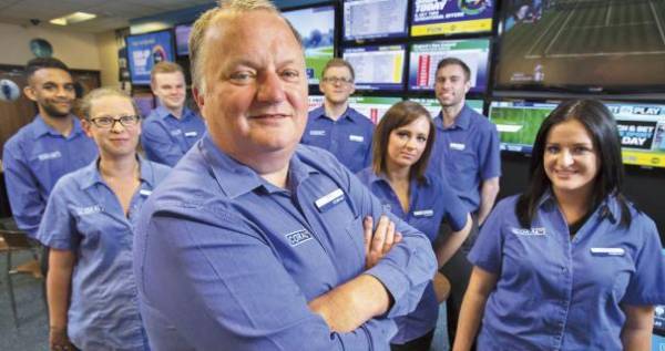 ‘Britain at the Bookies’ to Show Coral Bookmaking Staff and ‘Degenerate’ Gamblers ‘Britain at the Bookies’ to Show Coral Bookmaking Staff and ‘Degenerate’ Gambler