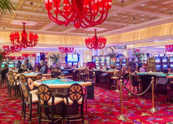 Gifts for casinos fans