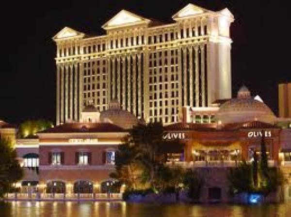 Caesars Entertainment Post Worse-Than-Expected 3rd Quarter Losses