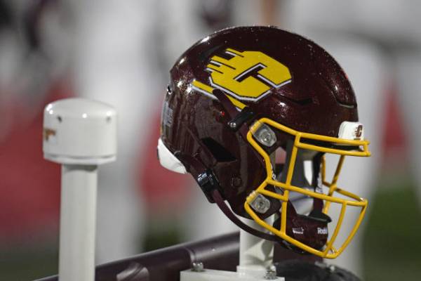 What Are the Regular Season Wins Total Odds for the Central Michigan Chippewas - 2022?