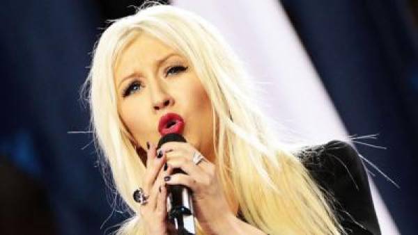 Christina Aguilera National Anthem Screwup Christina Aguilera National Anthem Screwup