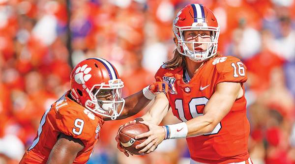Pittsburgh Panthers vs. Clemson Tigers Betting Odds, Prop Bets Bets - Week 13 