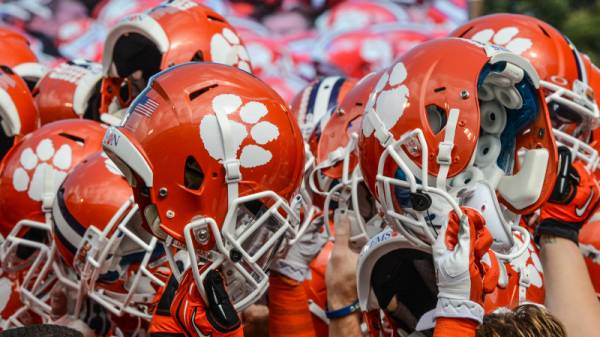 Live In-Play Betting Odds: UNC vs. Clemson
