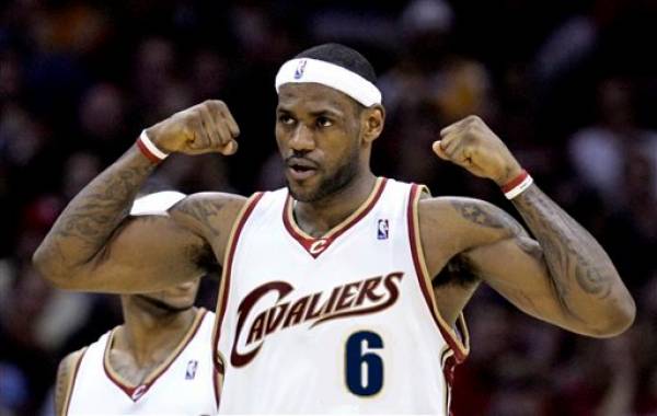 Cleveland Area Bookies Hope to Capitalize Off of Lebron, Johnny Manziel Cleveland Area Bookies Hope to Capitalize Off of Lebron, Johnny Manziel