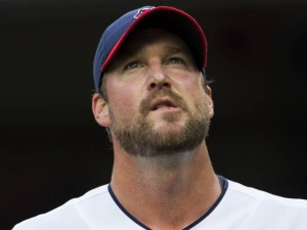 Yankees at 5-1 Odds to Win 2012 World Series With Derek Lowe Signing