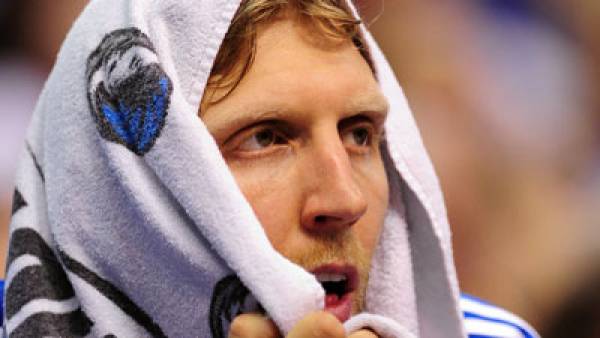 Dirk Nowitzki Sick