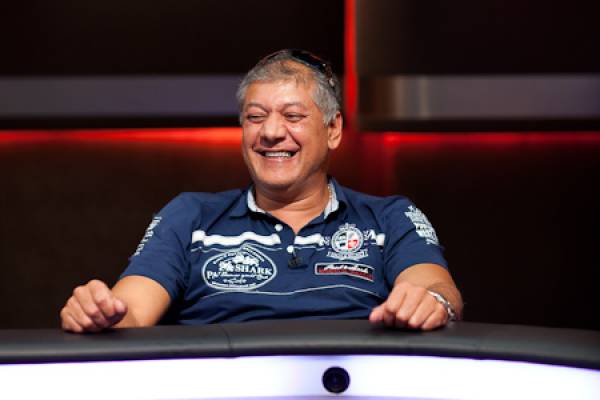 Dragan Kostic Leads After Day 1a of EPT Barcelona Main Event 2013