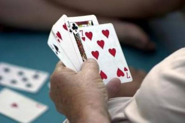 European Poker Tour 2013 Main Event: Michael Mizrachi Leads European Poker Tour 2013 Main Event: Michael Mizrachi Leads