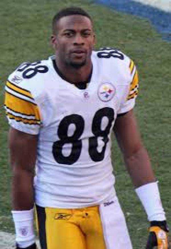 Most Receiving Yards for SB50 Betting Prop: Emmanuel Sanders the Favorite Most Receiving Yards for SB50 Betting Prop: Emmanuel Sanders the Favorite