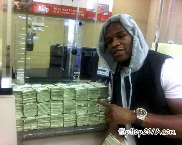 Did Floyd Mayweather Jr. Bet $5 Million on the Spurs Wednesday Night?