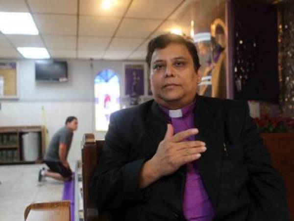Gambling Priest Caught on Camera, Suspended