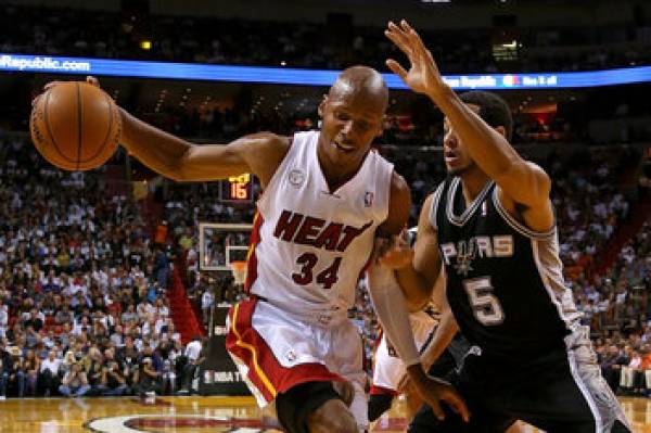 Heat vs. Spurs Betting Line has Miami as Rare Dog:  NBA Fantasy Updates