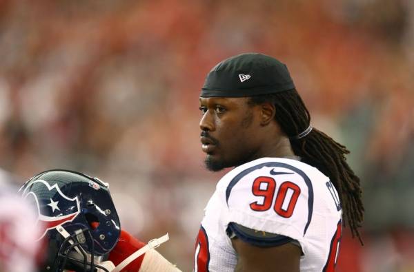 Texans vs. Raiders Betting Line has Houston Favored With Clowney Out