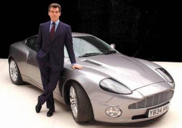 James Bond Aston Martin