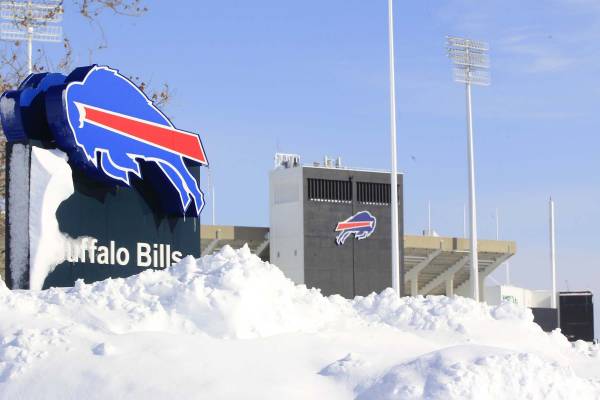 Jets-Bills Game Moved to Monday: Sportsbooks, Fantasy Sites React