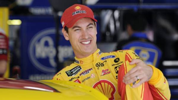 What Does a Bet on Joey Logano to Win the 2020 Daytona 500 Pay Out?