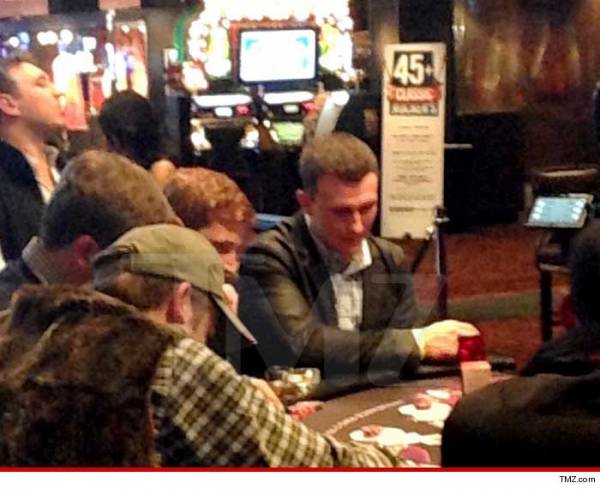 Johnny Manziel Celebrates 21st Birthday in Vegas