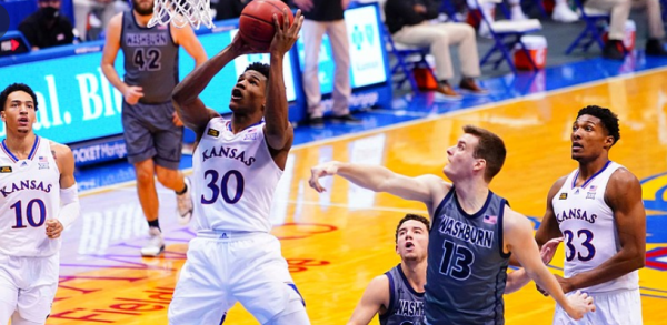 Nebraska Omaha Mavericks vs. Kansas Jayhawks Prop Bets - December 11