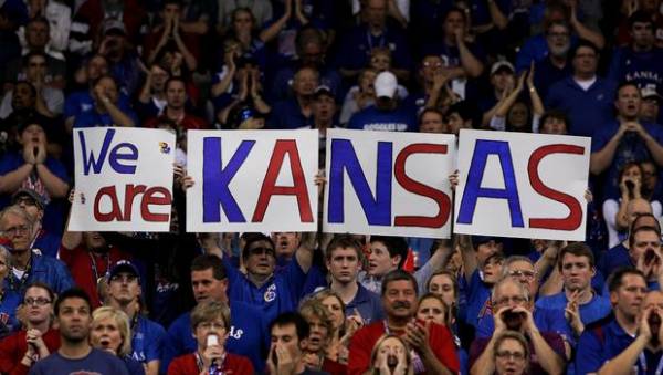 Texas Tech vs. Kansas Betting Line: Jayhawks Have Covered in Eight Straight 
