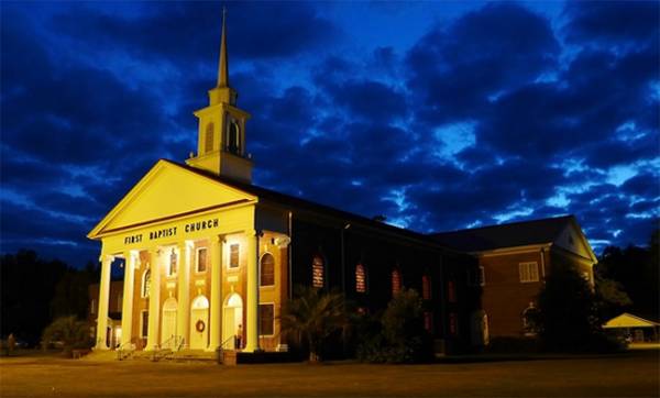 Kentucky Baptists to Fight Gambling Expansion in State Kentucky Baptists to Fight Gambling Expansion in State