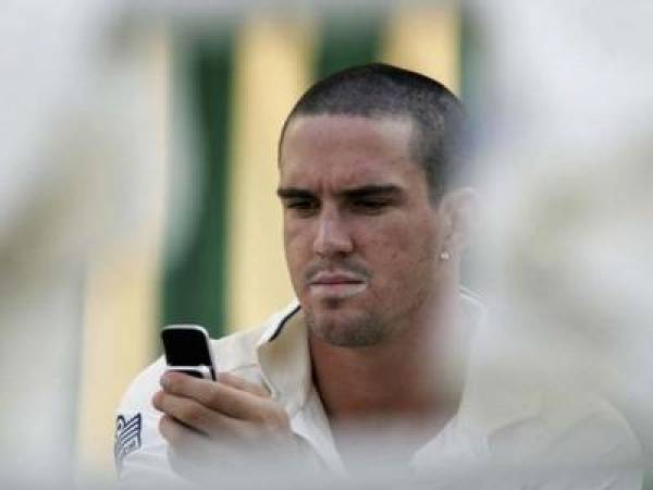 England v S. Africa - 3rd Test Game Odds: Kevin Pietersen Text Scandal 