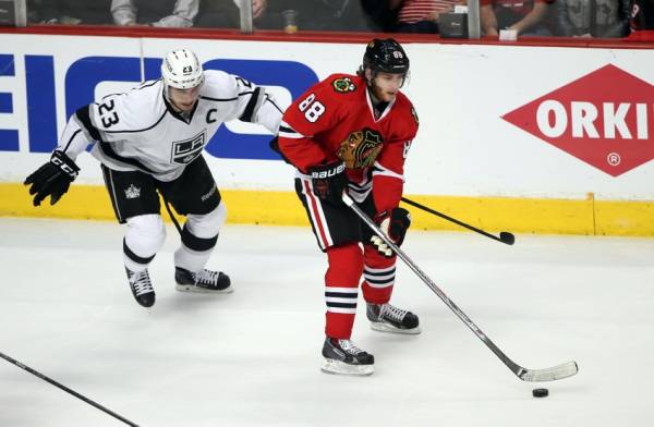 Kings vs. Blackhawks Game 7 Betting Odds 