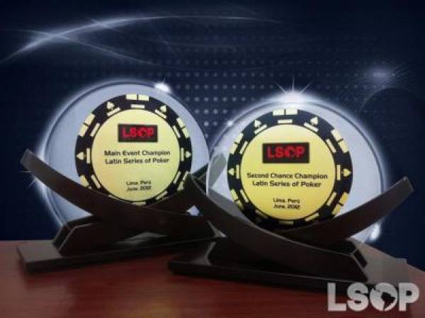 451 Poker Players Take Part in 2012 LSOP