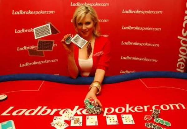 Ladbrokes Vows to Fix Online Woes as Poker Revenue Dips