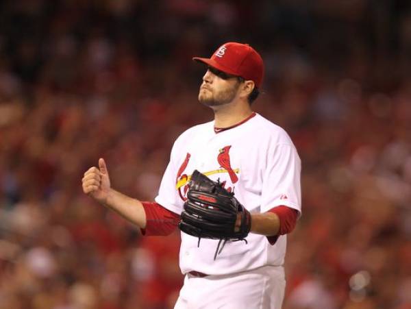 Cardinals vs. Cubs DFS MLB Picks, Betting Line – Lynn vs. Arrieta and the Under