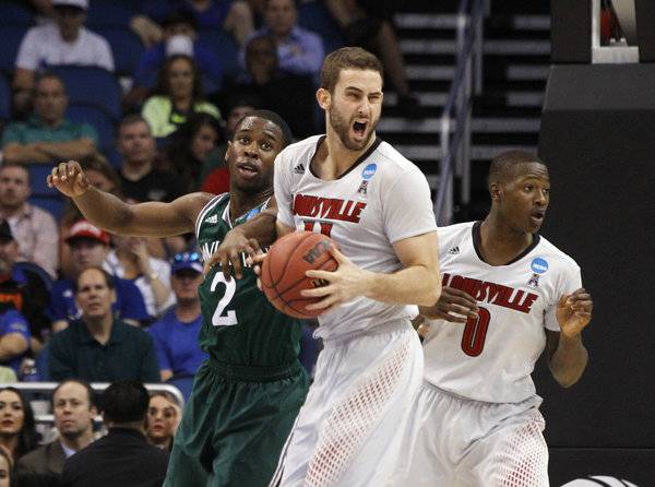 What is the Spread on Kentucky vs. Louisville? What is the Spread on Kentucky vs. Louisville?