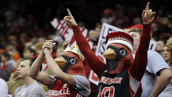 North Carolina vs. Louisville Betting Odds: UNC vs. LOU Spread at Cardinals -5