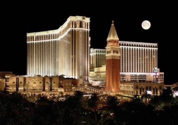Macau Gambling Revenue Up 25.4 Percent in March Over Same Period Last Year Macau Gambling Revenue Up 25.4 Percent in March Over Same Period Last Year