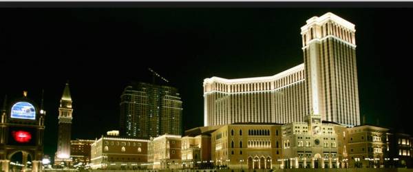 Macau Casino Revenue Drops 19 Percent After Credit to High Rollers Reduced