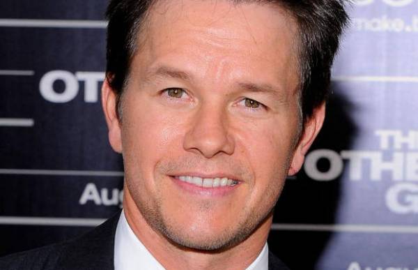Mark Wahlberg Wants to Remake ‘The Gambler’