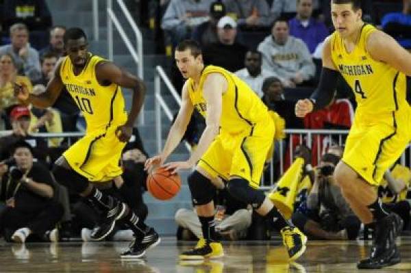 Michigan vs. Kansas Point Spread at Jayhawks -2