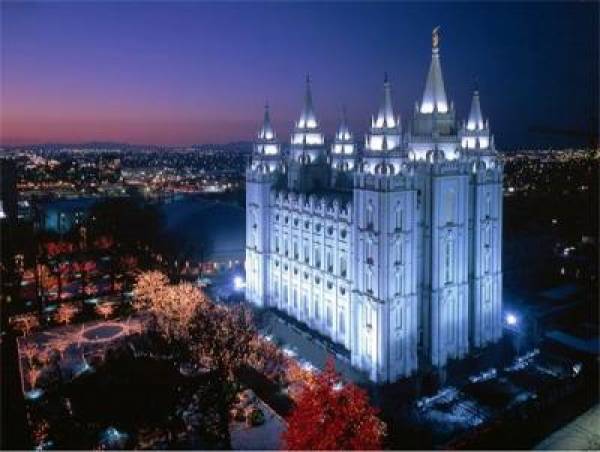 Mormons and Gambling: The Mitt Romney $10,000 Bet Mormons and Gambling: The Mitt Romney $10,000 Bet
