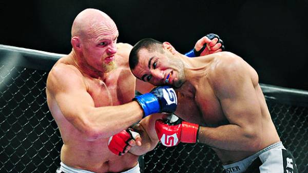 UFC on FOX Betting Odds: Mousasi vs. Henderson